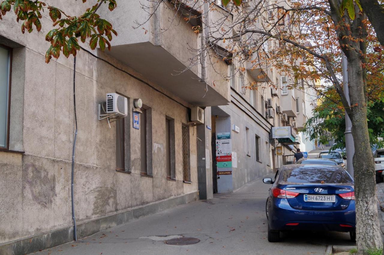Apartment Triokhsviatytelskaya Street 3 Kiev Exterior foto